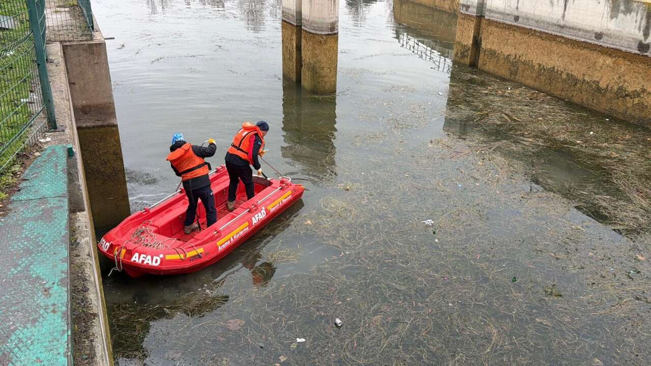 Ekipler 6 gündür Türkçe öğretmeni Tuncay Arslan’ı arıyor 6